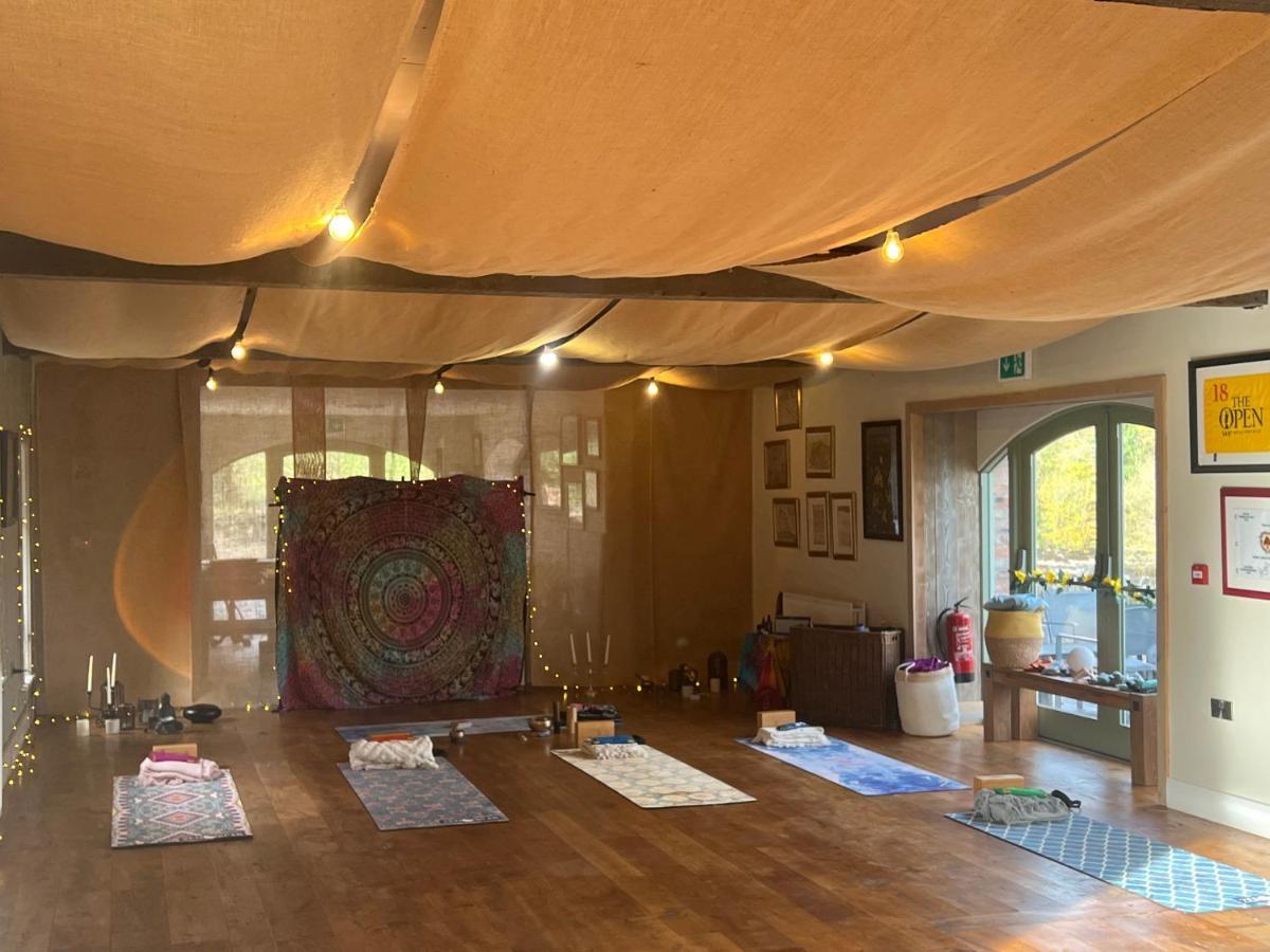 The Old Flax Mill Yoga Retreat Villa Coleraine Ngoại thất bức ảnh